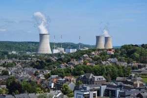 AFP: Ungaria opreşte pentru prima dată în 44 de ani centrala nucleară de la Paks